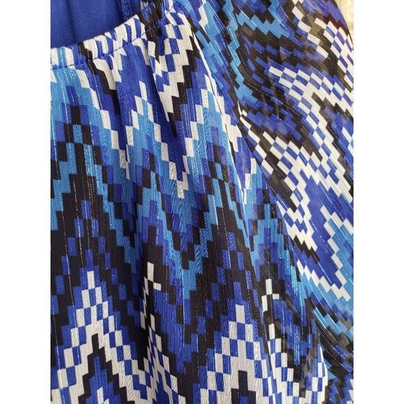 I.N. Girl Lg Tie-Front Blouse 14 Blue Chevron Long Sleeve Cottage Zig Zag Top - Picture 4 of 5